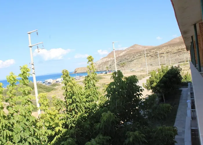 Goekceada Batihan Hotel *